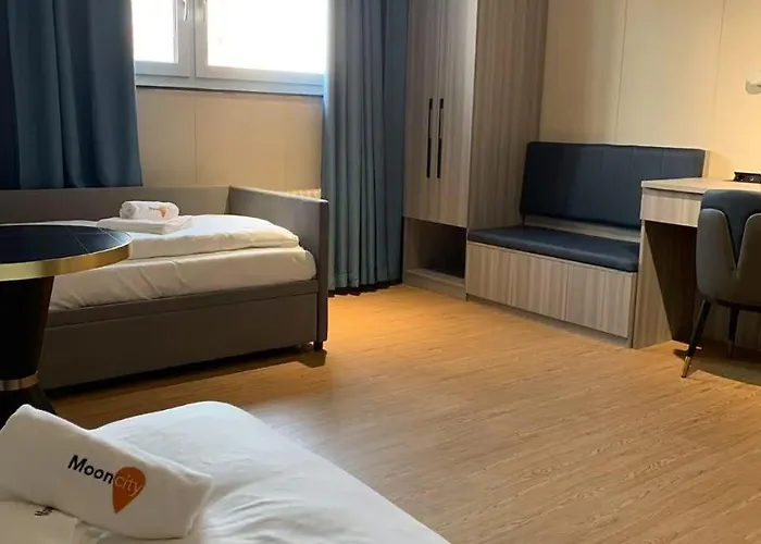 Mooncity & Boardinghouse 美因河畔法兰克福